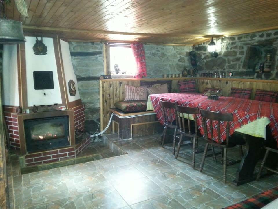 Къща За Гости Ножери 트리아브나 외부 사진
